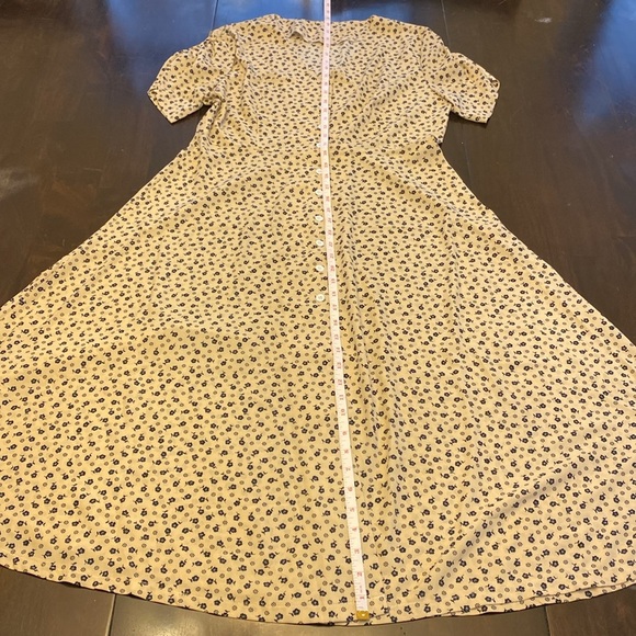 Vintage-Inspired Floral Button-Front Midi Dress - Size L 🔹 - Picture 9 of 11